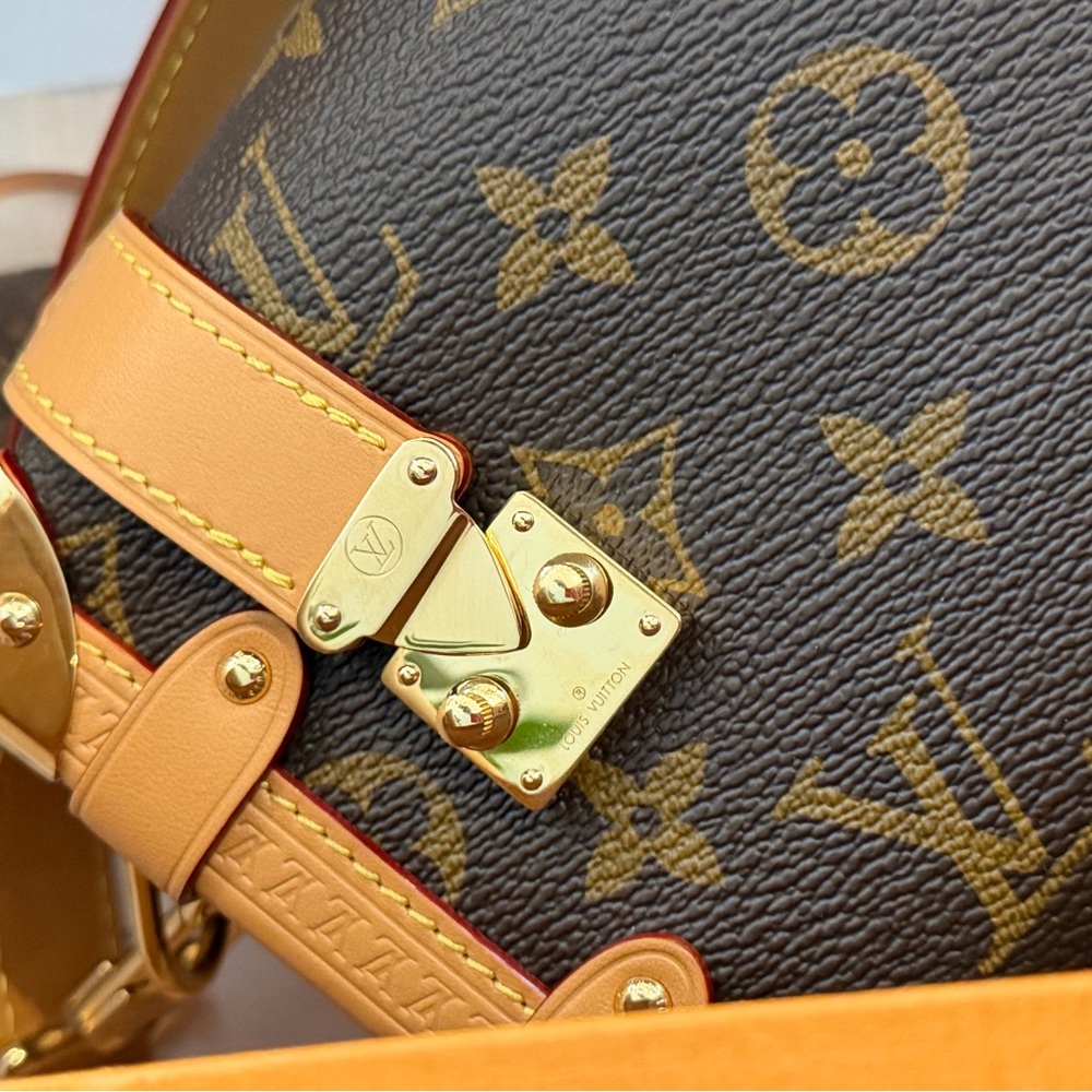 Louis Vuitton Monogram Side Mini Trunk PM ~ Gently Used w/ Box, Dust Bag 2 COA’s - Picture 4 of 16